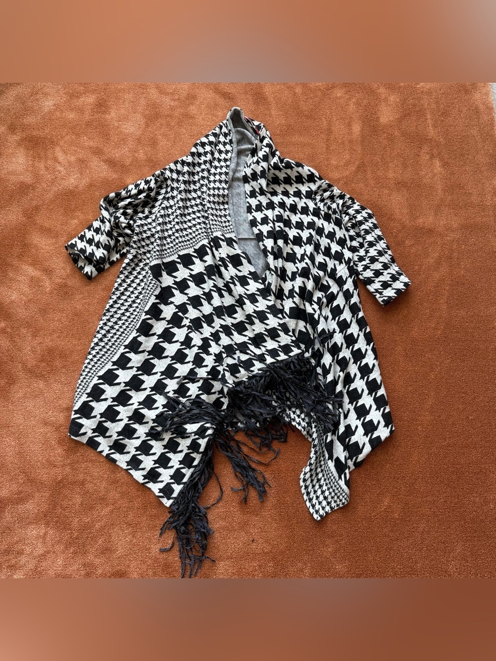 Black & White Houndstooth Fringe Shawl Tunic
